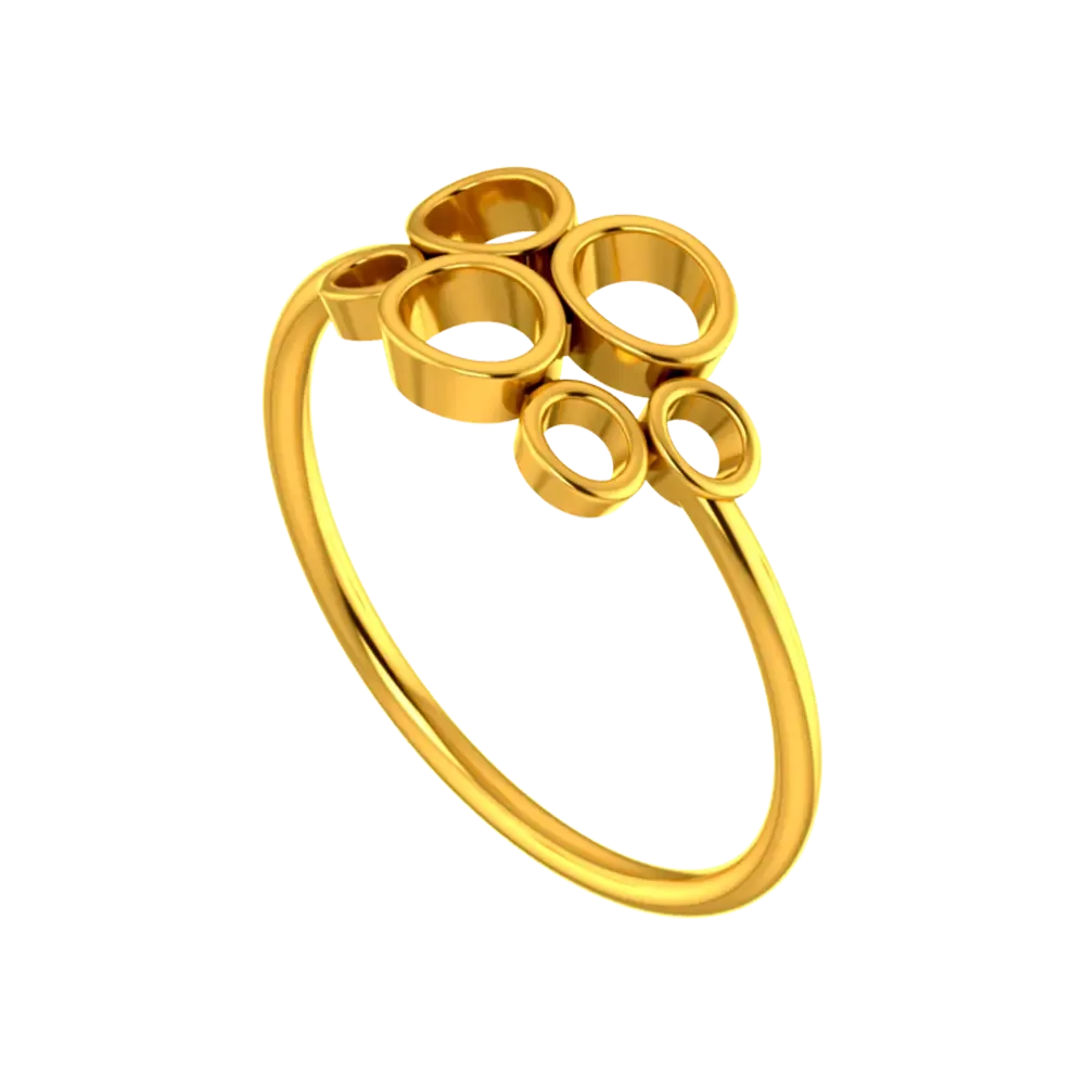 18k Gold Ring With Concentric Circles On Top