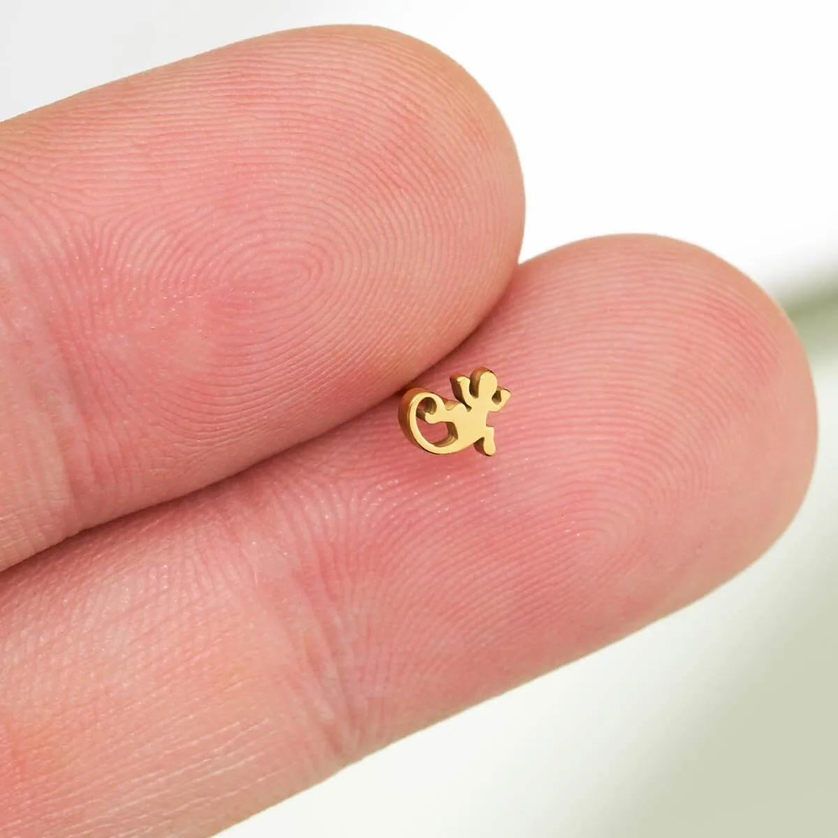 20G Gecko L-shaped Nose Stud