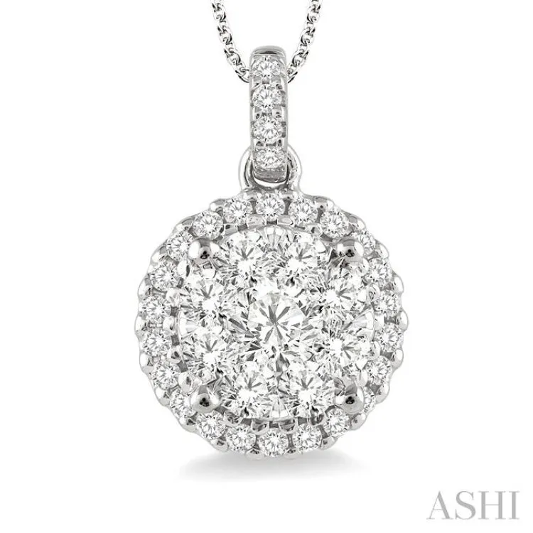 3/4 Ctw Lovebright Round Cut Diamond Pendant in 14K White Gold with Chain