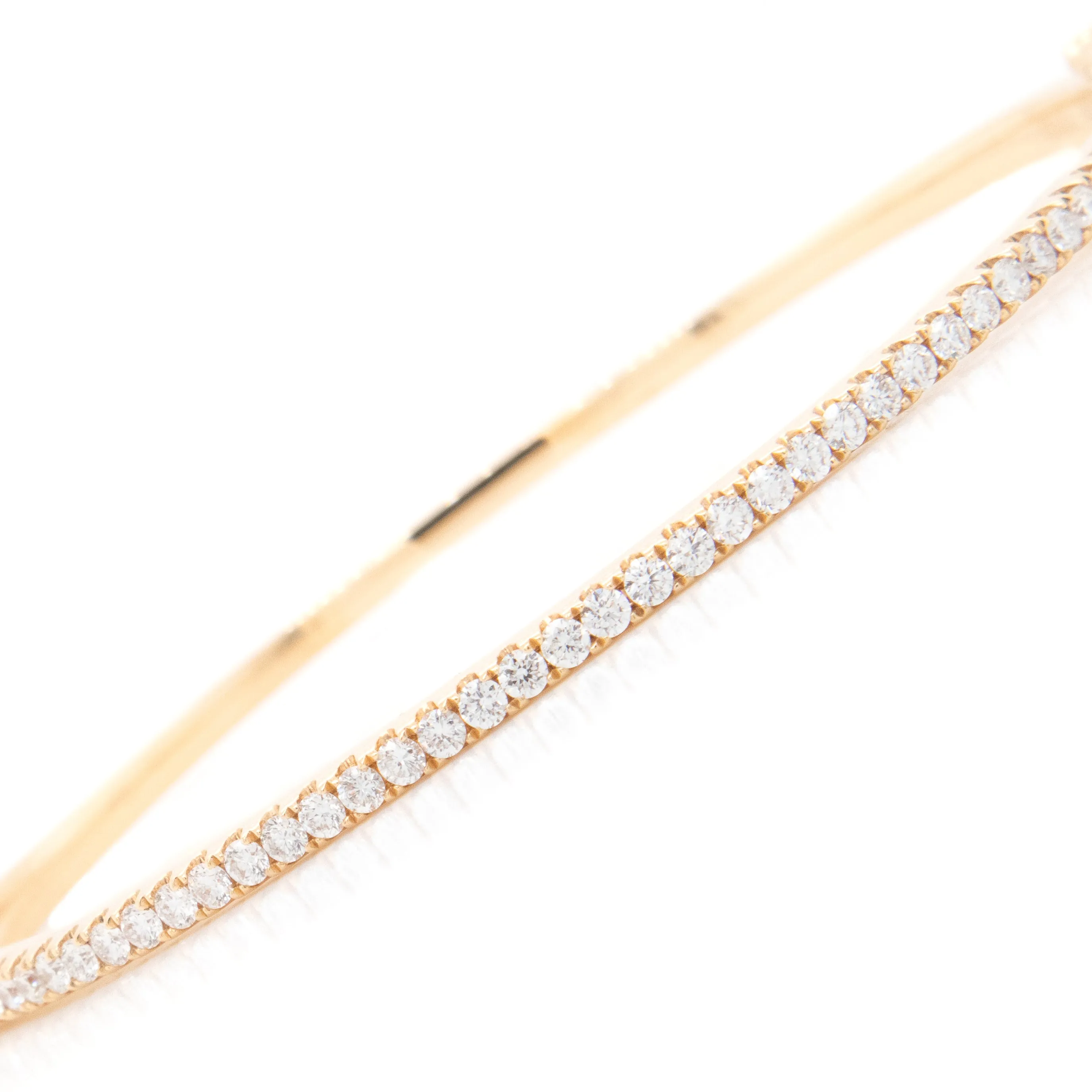 .85ct 18k Gold Diamond Bangle