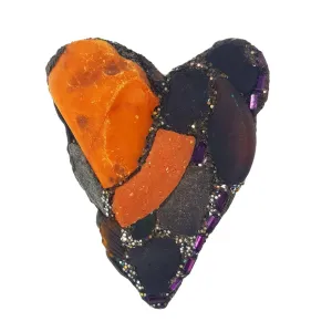 AMBER STONE HEART BROOCH - AMBER SOLITUDE