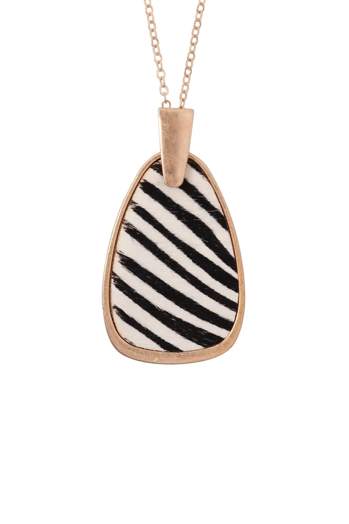 B4n2692x - Geometric Shape W/ Real Calf Hair Pendant Necklace