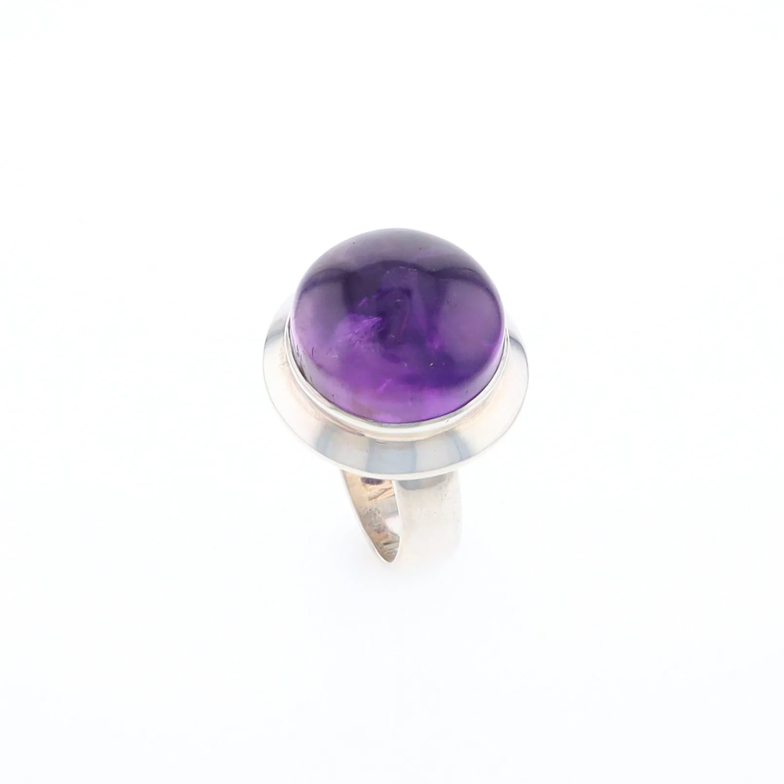 Bezel Set Cabochon Amethyst Ring