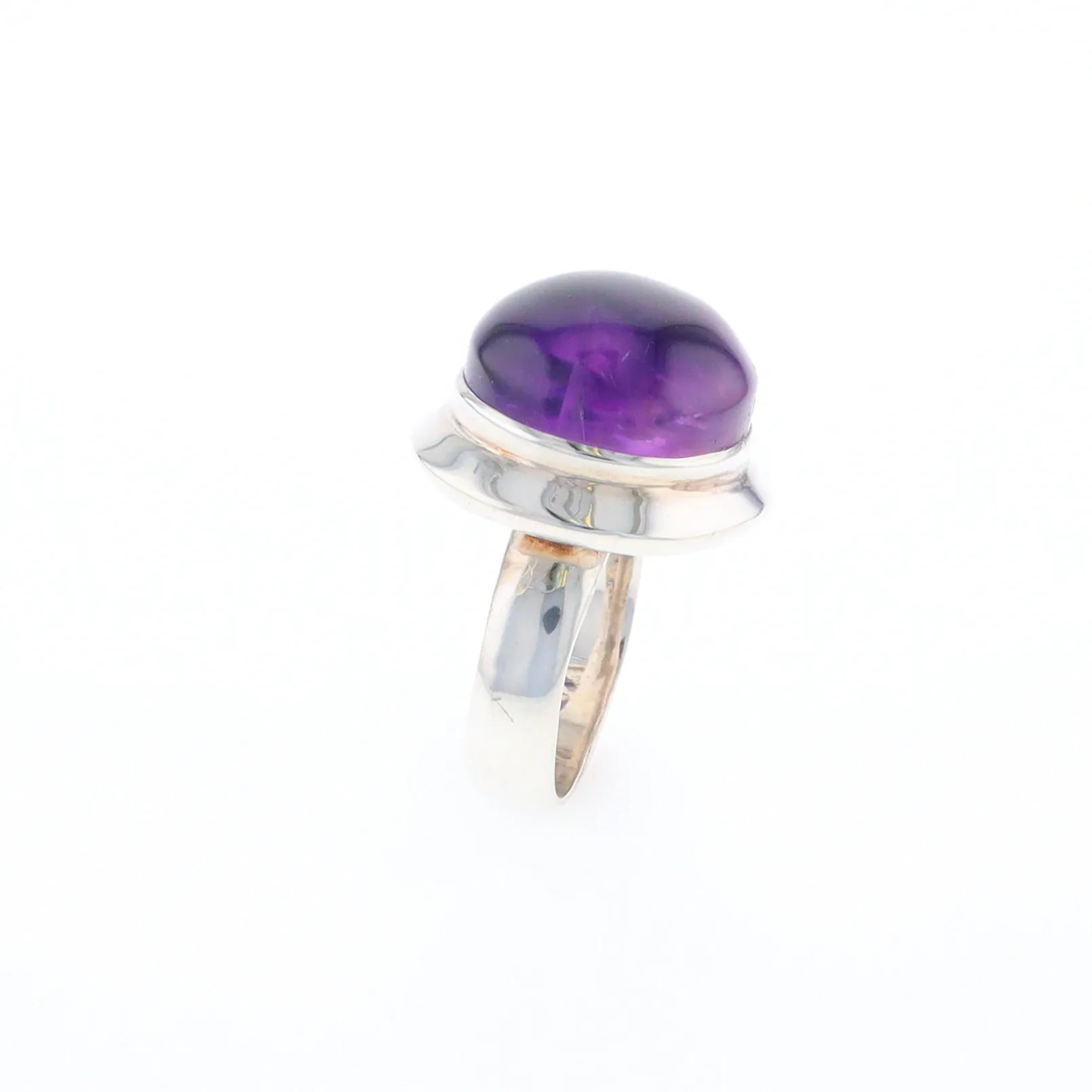 Bezel Set Cabochon Amethyst Ring