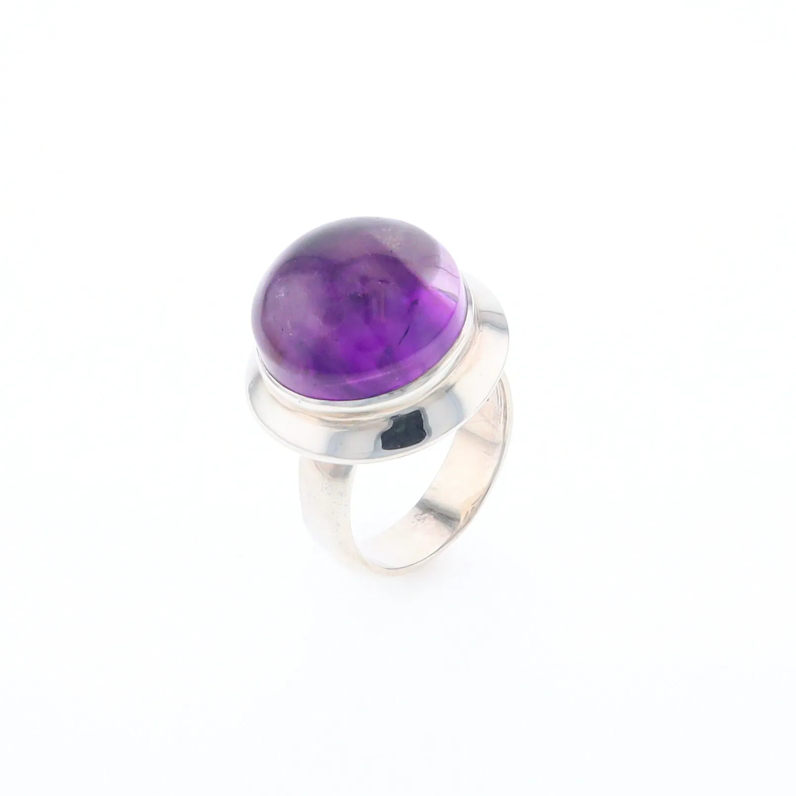 Bezel Set Cabochon Amethyst Ring