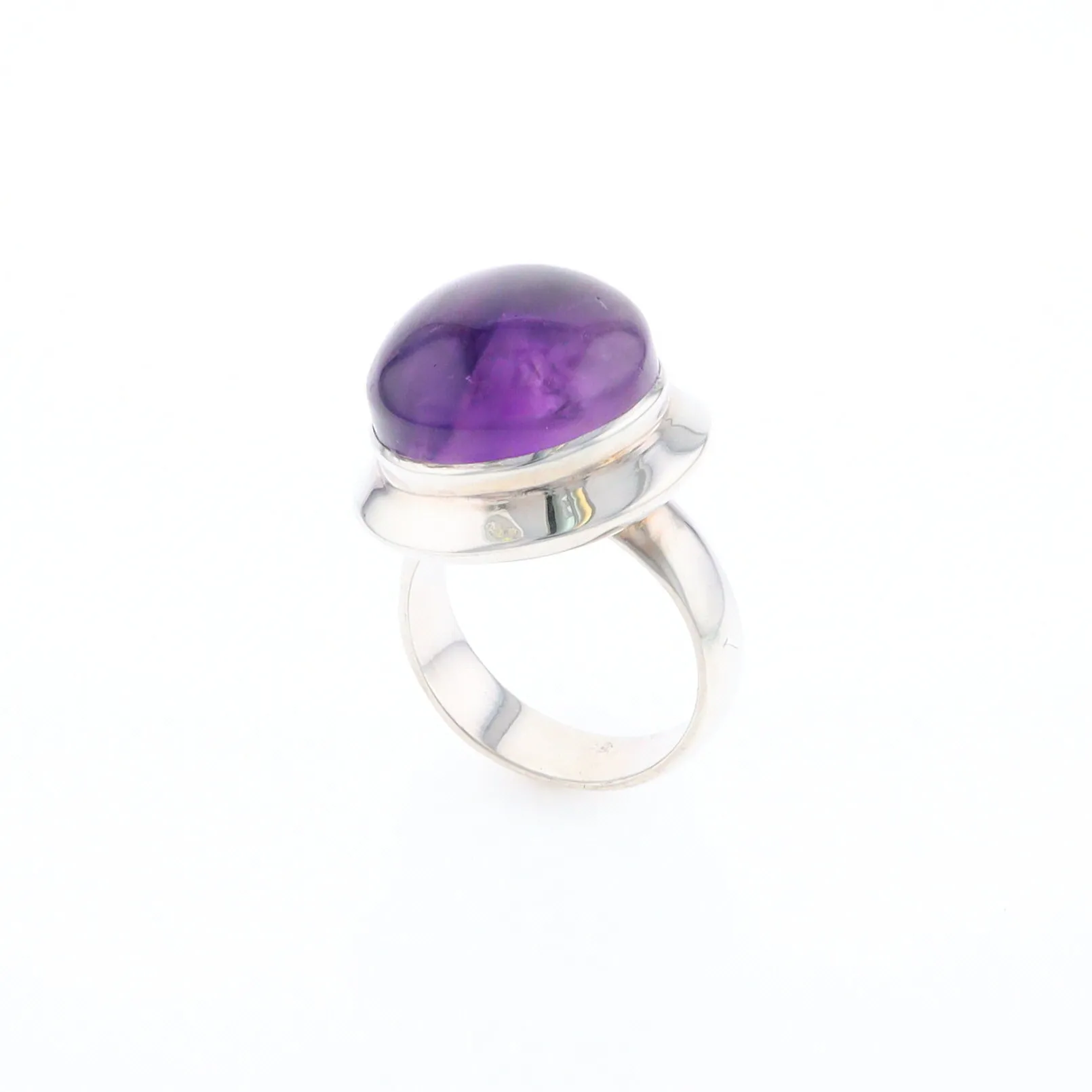 Bezel Set Cabochon Amethyst Ring