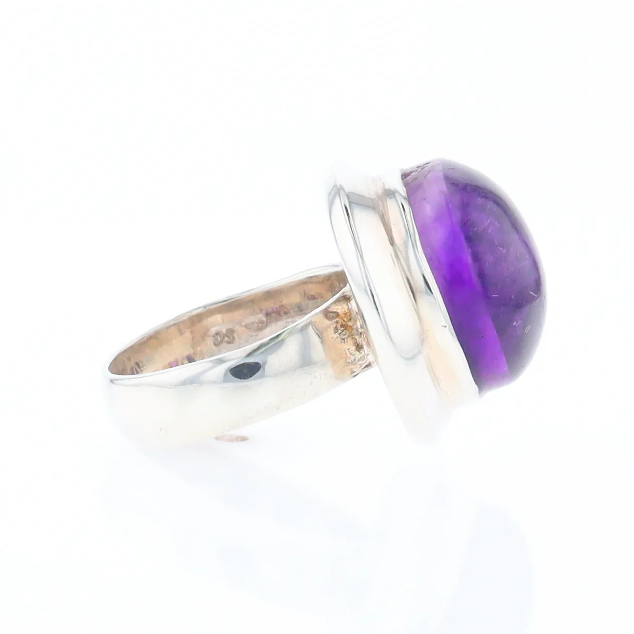 Bezel Set Cabochon Amethyst Ring