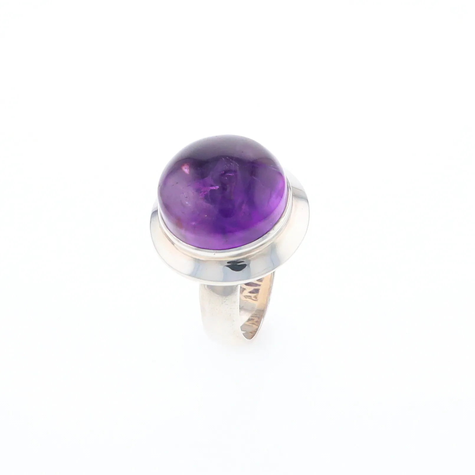 Bezel Set Cabochon Amethyst Ring