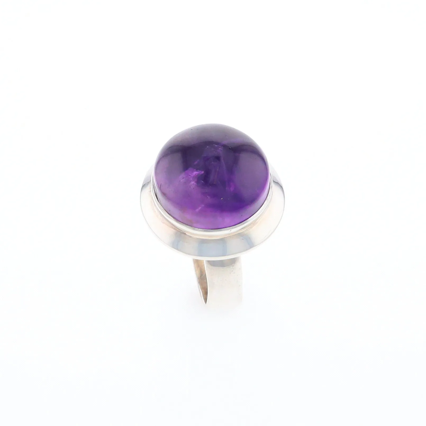 Bezel Set Cabochon Amethyst Ring