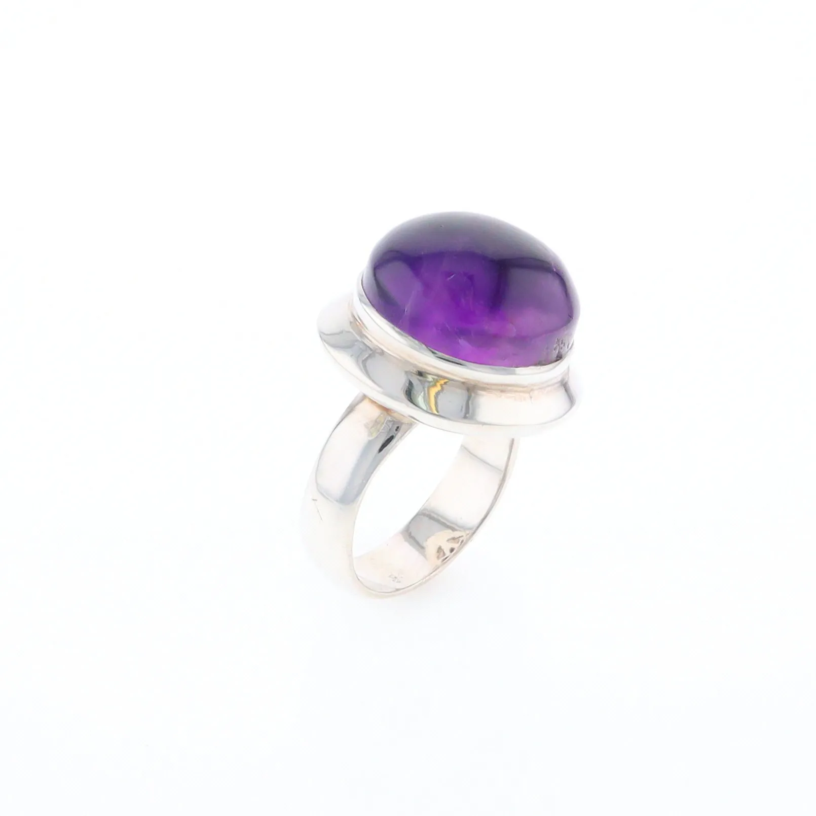 Bezel Set Cabochon Amethyst Ring