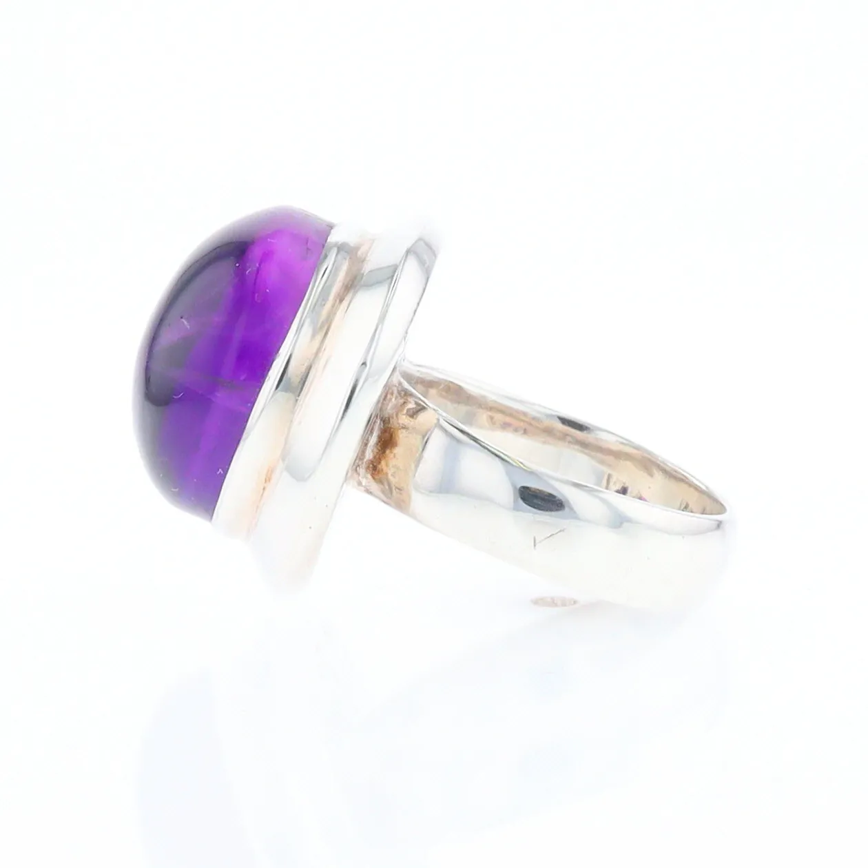 Bezel Set Cabochon Amethyst Ring