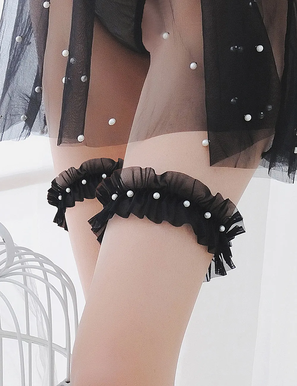 Black Mesh Leg Rings With Imitation Pearls