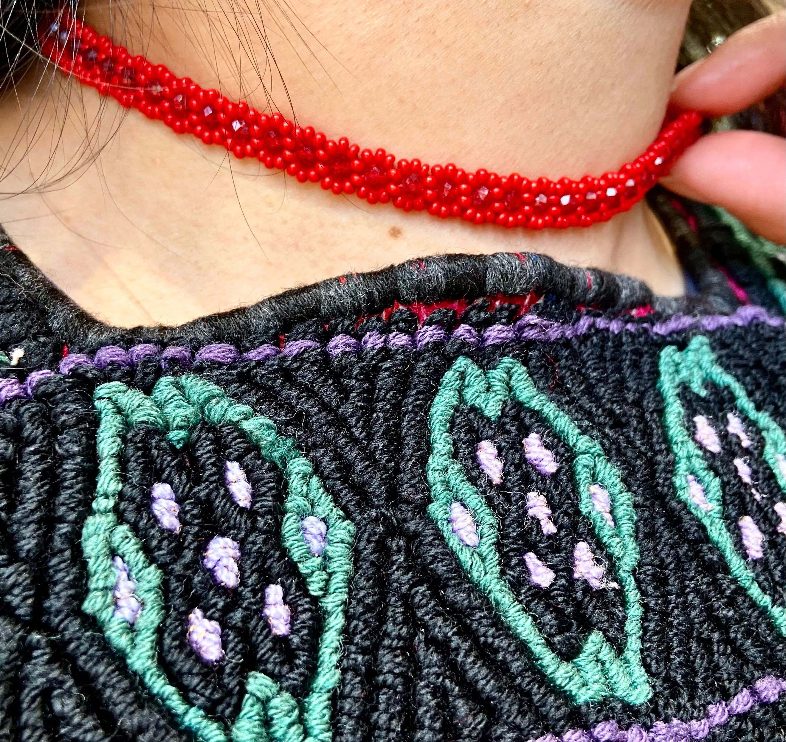 'Chaquira': Beaded Choker Necklace