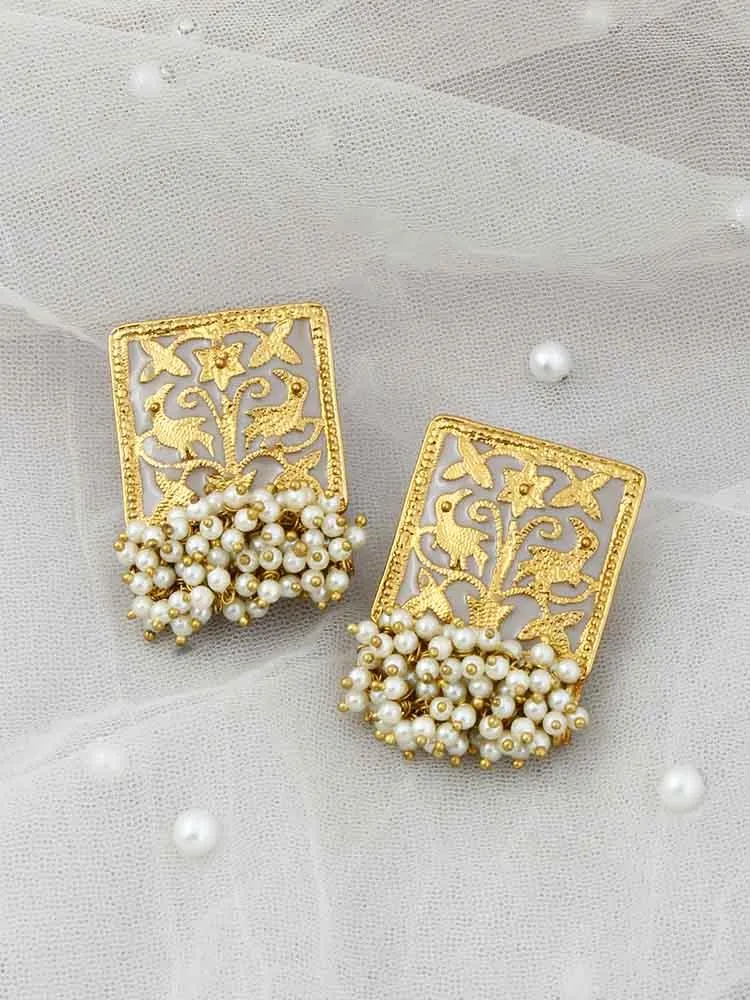 Crepe Gowri Studs