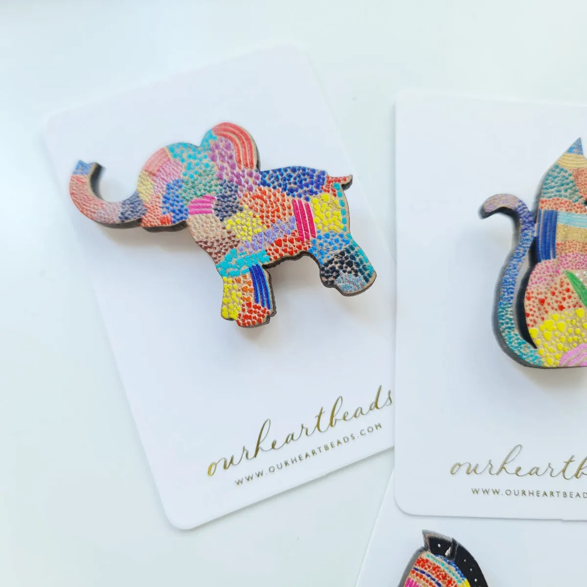 Elephant Dot Art Brooch