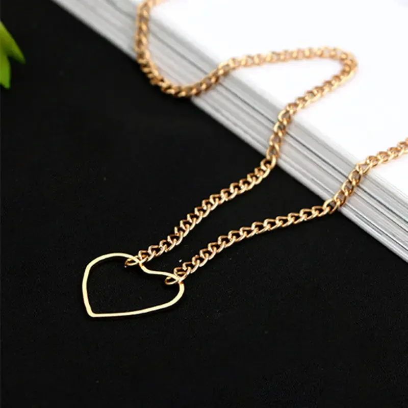 Fashion Punk Chain Chokers LOVE Heart Clavicle Collar Jewelry Gift Bijoux Necklake