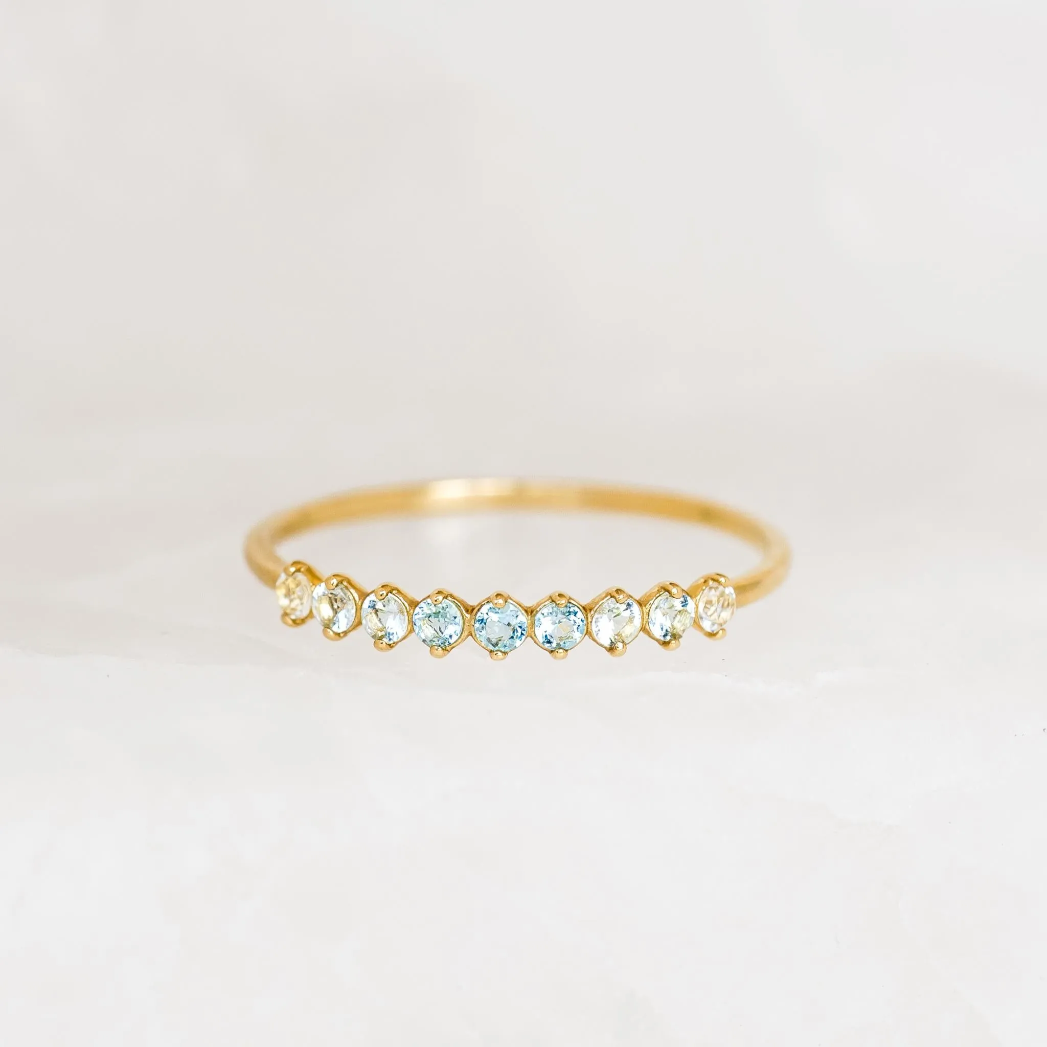 March Birthstone Ring 14k Gold - Ombre Blue Topaz