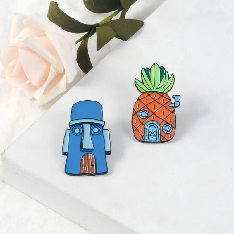 [Moai House] Enamel Brooch Pin