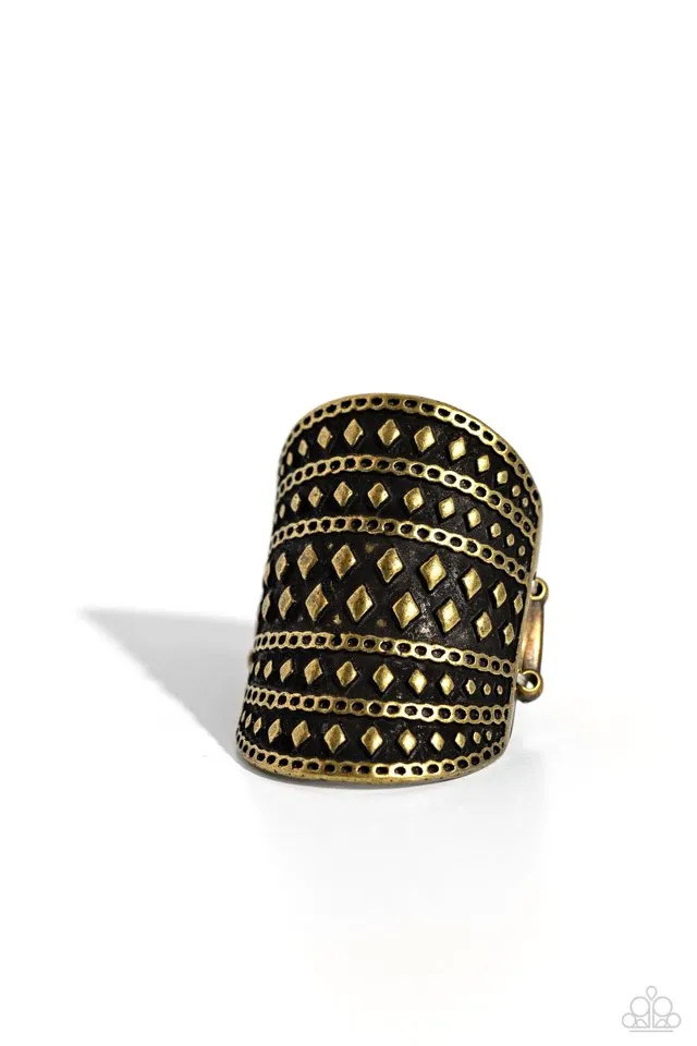 Paparazzi Ring ~ Diamondback Bravado - Brass