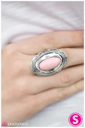 Paparazzi Ring ~ Its a Fiesta! - Pink