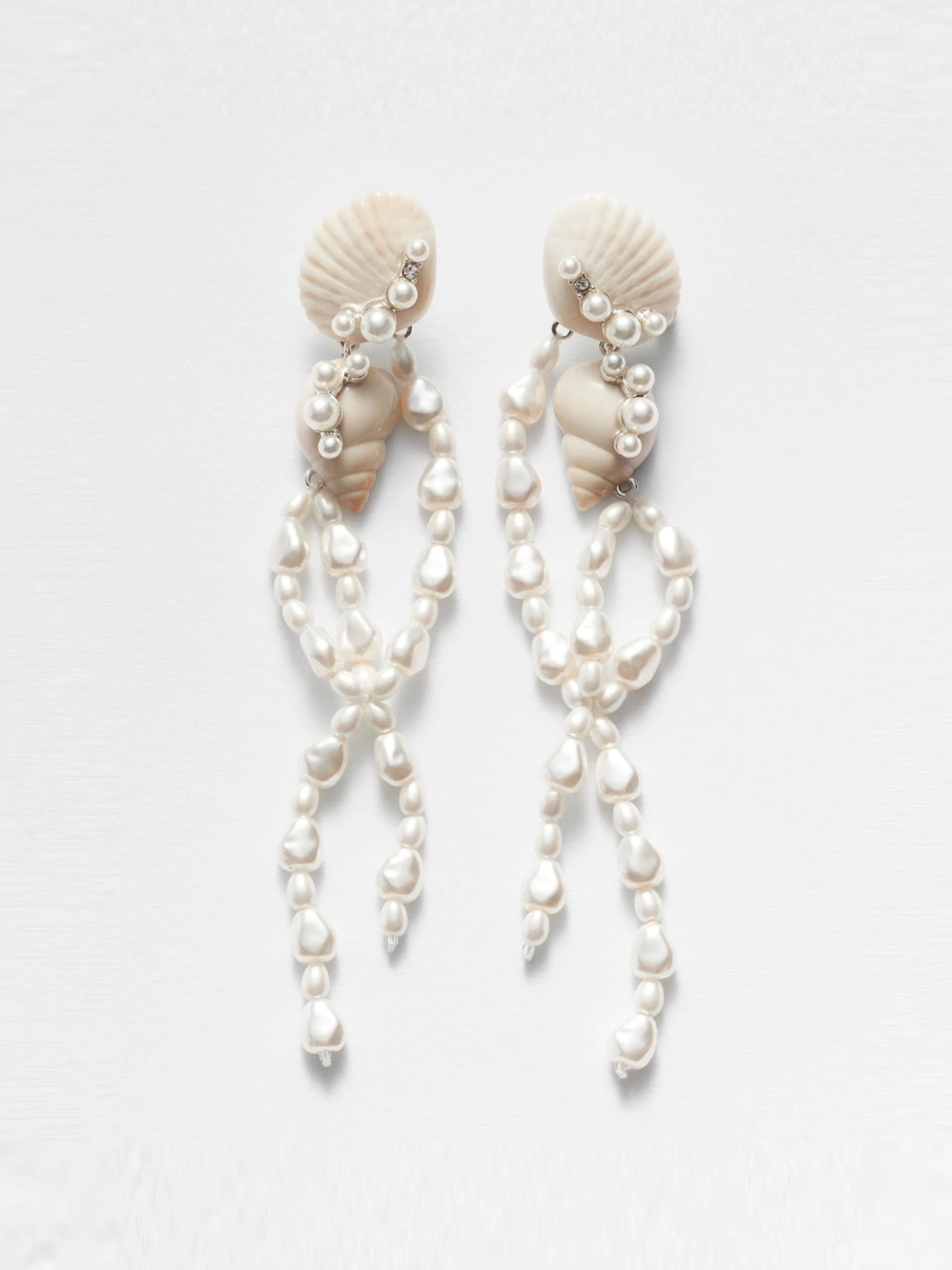 Pearl-tipped seashell earrings